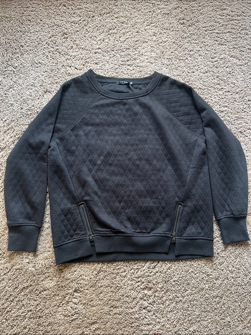 NWT Max Jeans Black Quilted Crewneck Sweatshirt with Hem Zips size medium